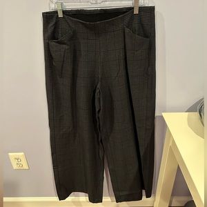Old Navy Black Plaid Wide Leg Pants